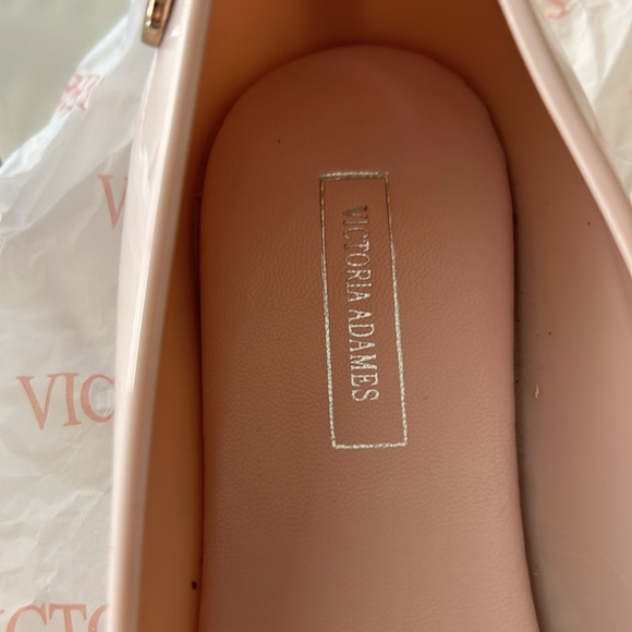 New Victoria Adams Flats - Picture 3 of 10